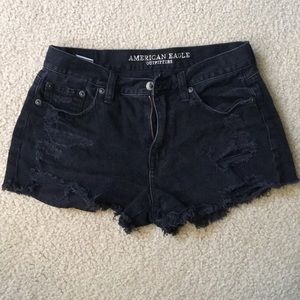 American Eagle black hi rise shorts